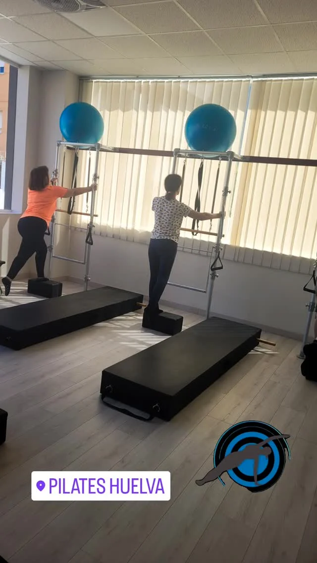Pilates terapéutico,  personas con multipatologias.

Operaciones de caderas, de rodillas, procesos ontológico, todos pueden beneficiarse del Método Pilates. 

Eso sí, en grupo reducido y en grupos afines.

En Pilates Huelva estamos preparados para ayudarte. Te dejas ayudar?

#pilateshuelva #pilates #pilatesunidaddepared #pilatesadaptado #pilatesparatodos